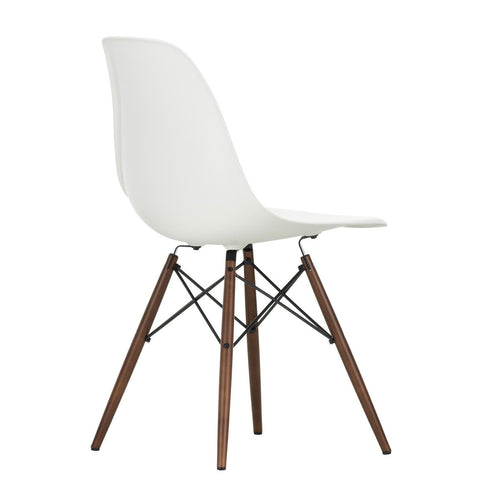 Cadeira Eames em Plástico DSW / Base dark maple